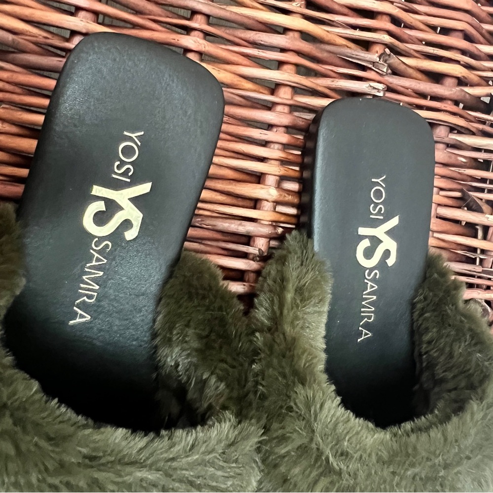 NIB Yosi Samra Nora Olive Green Fur Furry Slippers Sandals Shoes Sz 7 8 9 - Picture 4 of 5